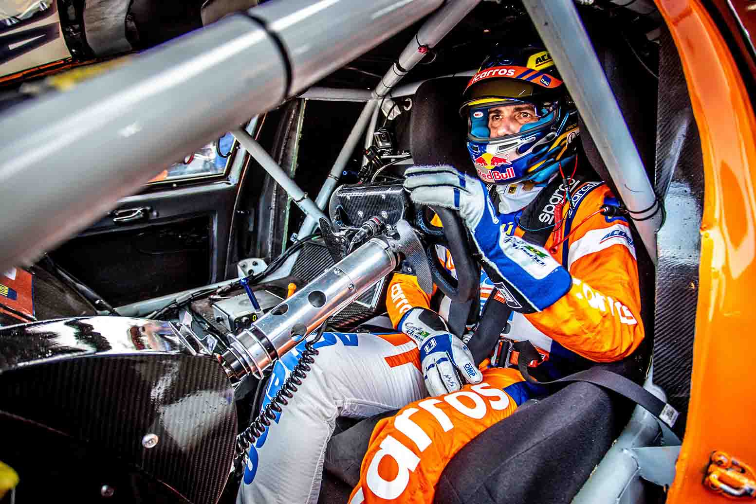 Caca Bueno: Stock Car – Red Bull Athlete Profile