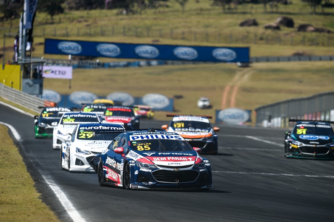 Stock Car tem 10 vencedores diferentes em 11 corridas no ano